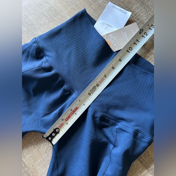 KATOA Glam Mode Seamless Mesh High-Waist Flare Leggings M/L activewear NEW - Picture 13 of 15